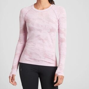 Athleta Long Sleeve Breathable Workout Top - Light Pink Camo